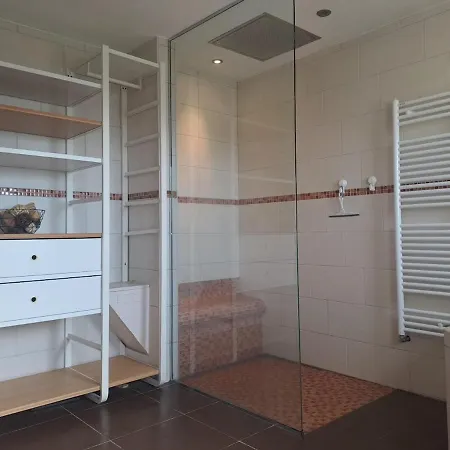 Propriete Privee 3 Avec Jardin Clos Et Parking Prive Gratuit A 펜션 *